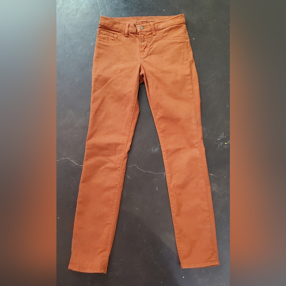 J Brand lightweight jeans, size 25, skinny leg, light brown / terra cotta color